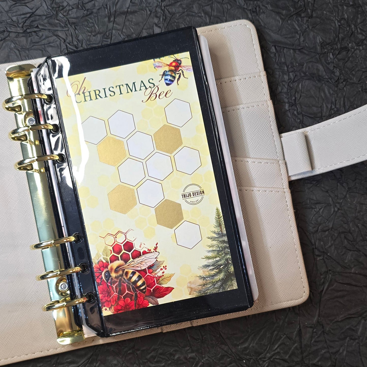 Christmas Bee Sparchallenge A6